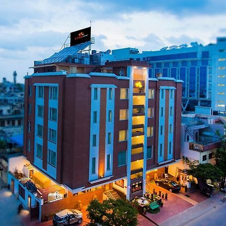 Hotel Kapish Smart-All Pure Veg Джайпур Екстериор снимка