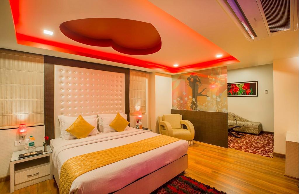 Hotel Kapish Smart-All Pure Veg Джайпур Екстериор снимка