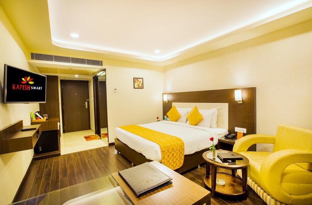Hotel Kapish Smart-All Pure Veg Джайпур Екстериор снимка